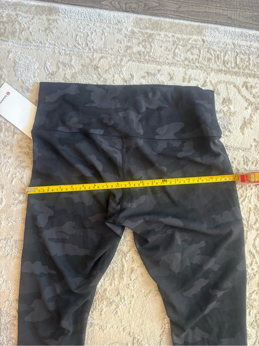 lululemon camo Wunder Train High Rise Crop 23" - Picture 8 of 11